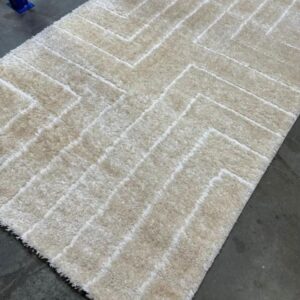Textured Chevron Rug in Cream