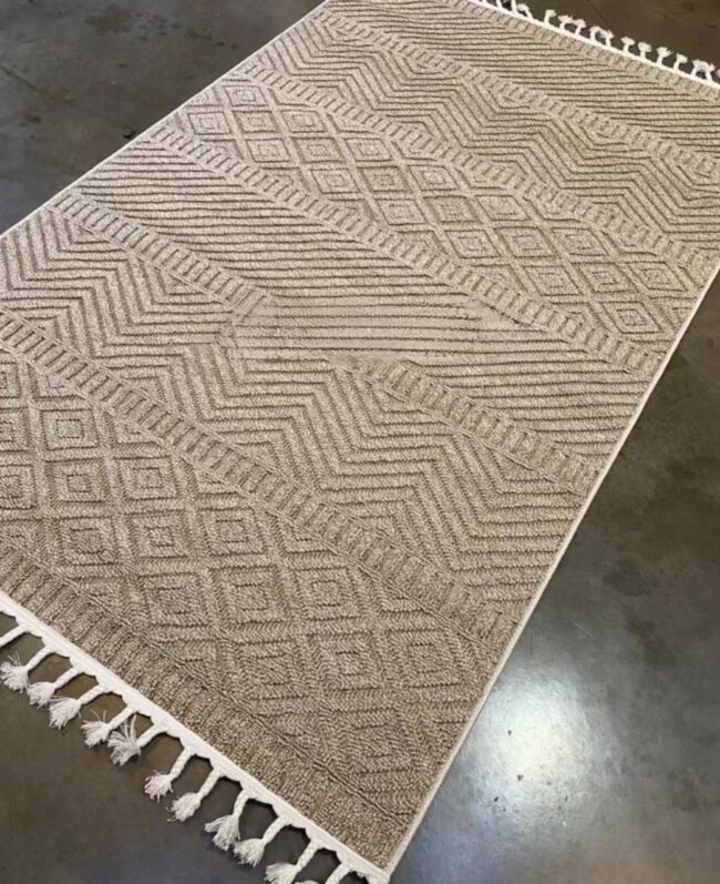 Bohemian Fringe Rug with Geometric Pattern